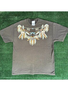Vintage Native American Diamond Dust T-Shirt Western Tribal Feather Necklace